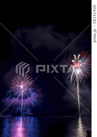 【湯河原温泉海上花火大会】 58141406