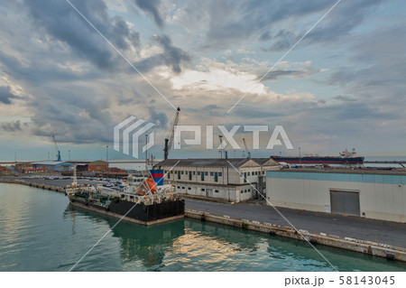 Livorno industrial port at dawn, Italy. 58143045