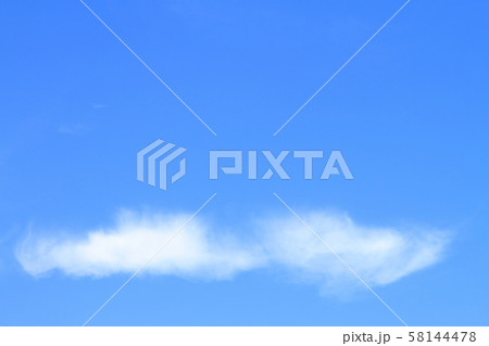 ふんわりとした雲 ふんわりとした雲 58144478