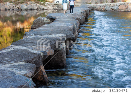 ジクタン滝 滝 江原道 58150471