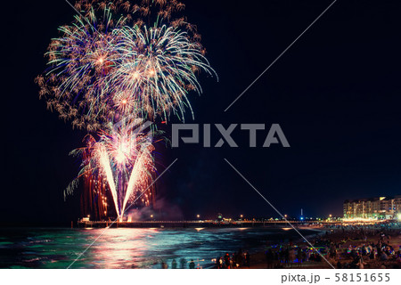 New Year fireworks from Glenelg jetty 58151655