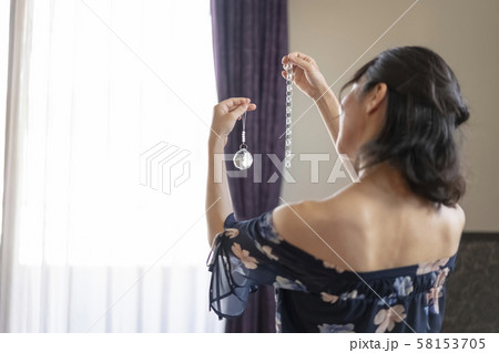女性ライフスタイル（サンキャッチャー） 58153705