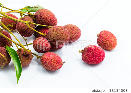 Fresh lychees fruit Fresh lychees fruit 58154003