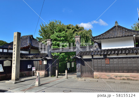 金沢市　忍者寺（妙立寺） 58155124