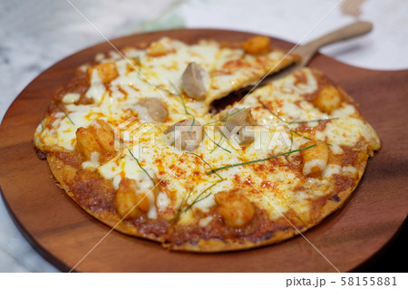 small pizza tom yum kung 58155881