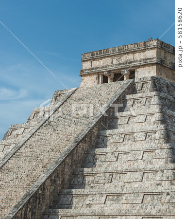 Pyramid of Kukulcan 58158620
