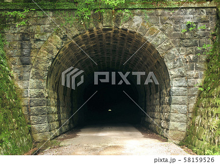 天城山隧道-18241 天城山隧道-18241 58159526