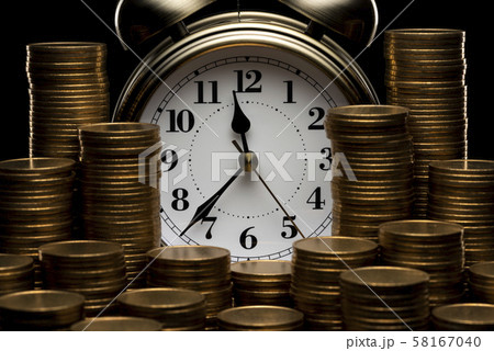 時間とお金 58167040