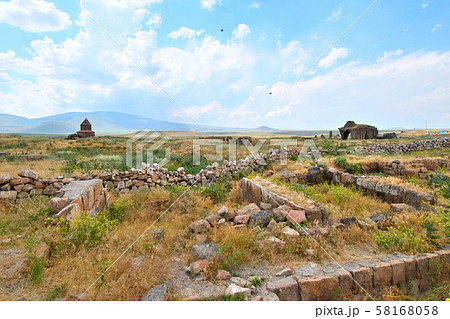 アニ遺跡 アブガムル家聖グリゴール教会と聖使徒教会の写真素材