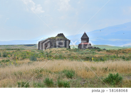 アニ遺跡・聖使徒教会とアブガムル家聖グリゴール教会 58168068