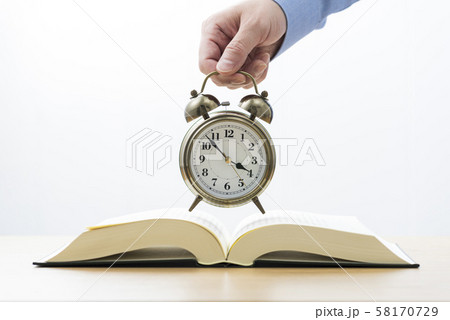 ビジネスマン 読書 時計 ビジネスマン 読書 時計 58170729