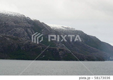 南米パタゴニア　フィヨールド 58173036