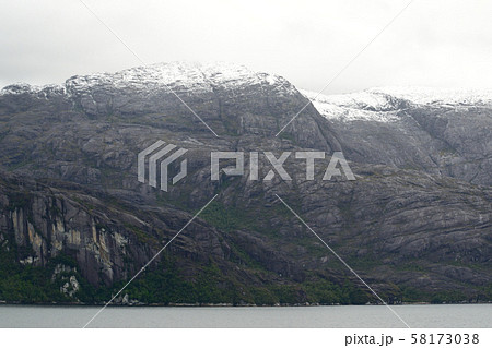 南米パタゴニア　フィヨールド 58173038