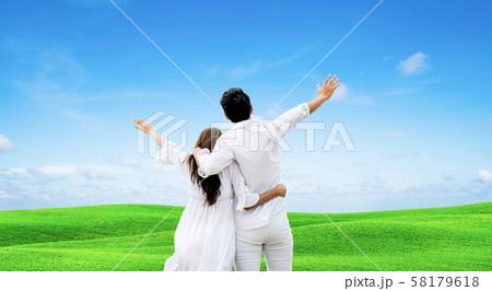 Happy couple is on vacation and escape to nature. 58179618