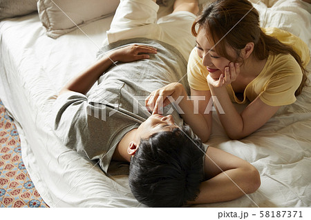 カップル ライフスタイル カップル ライフスタイル 58187371