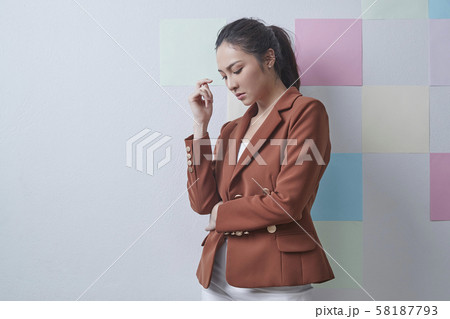 女性 ビジネス 女性 ビジネス 58187793