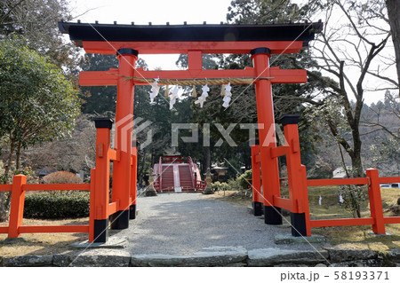 雪の丹生都比売神社 58193371