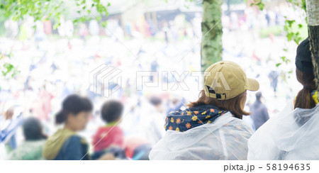 ロックフェスティバルの風景 58194635