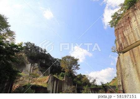 大谷石採石場 栃木県宇都宮市大谷町 大谷石採石場 栃木県宇都宮市大谷町 58197151