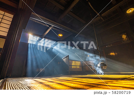 妻籠宿　脇本陣奥谷　光芒　【長野県】 58200719