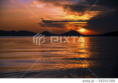 支笏湖 -日の出- 支笏湖 -日の出- 58201388