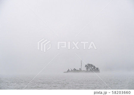 韓国の風景 島 朝 58203660