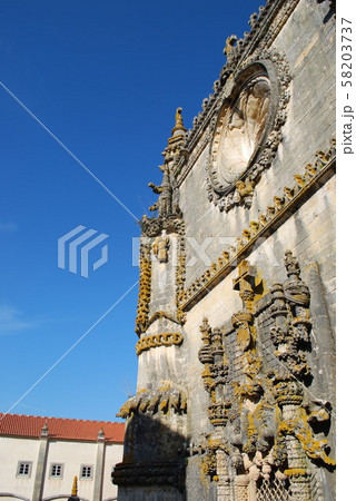 ポルトガルの旅 トマールキリスト教修道院マヌエル様式丸窓 ポルトガルの旅 トマールキリスト教修道院マヌエル様式丸窓 58203737