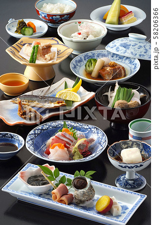 和御膳 日本料理 刺身 肉 焼き魚 トビウオ 懐石料理 和定食 魚 料理 食べ物 食品 ディナー 和御膳 日本料理 刺身 肉 焼き魚 トビウオ 懐石料理 和定食 魚 料理 食べ物 食品 ディナー 58206366
