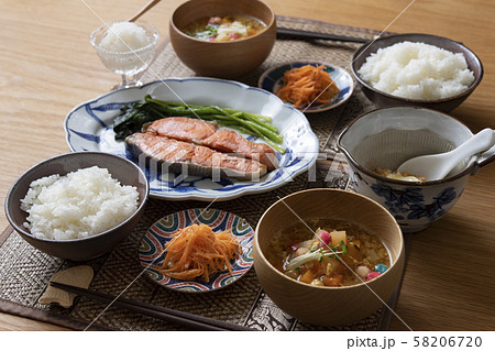 秋鮭定食 58206720