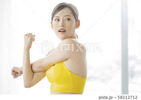 女性 スポーツ ヘルシー 女性 スポーツ ヘルシー 58212712
