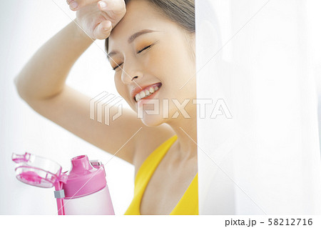 女性 スポーツ ヘルシー 女性 スポーツ ヘルシー 58212716