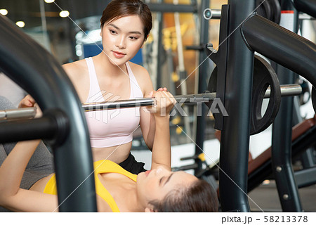 女性 スポーツ ヘルシー 女性 スポーツ ヘルシー 58213378