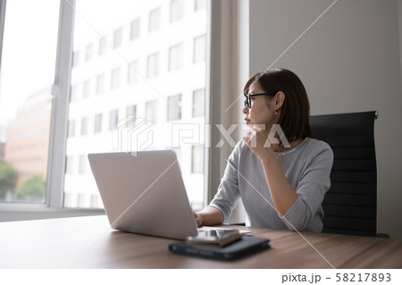 女性ポートレート 女性ポートレート 58217893