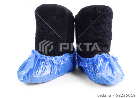 winter boots in shoe covers 58225018