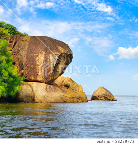 Blue Bay and Stone Cliff. Sri Lanka. Blue Bay and Stone Cliff. Sri Lanka. 58229773