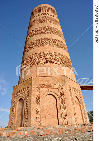 キルギス　ベラサグン遺跡　ブラナの塔 58230397