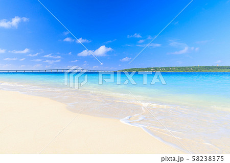 真夏の与那覇前浜絶景 58238375