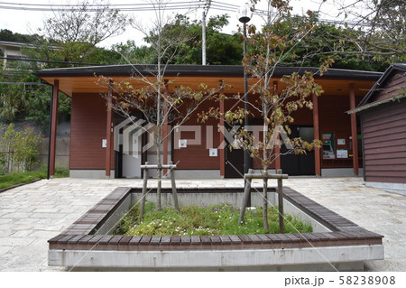 極楽寺駅 江ノ電 極楽寺駅 江ノ電 58238908