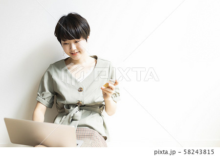 オンライン決算　キャッシュレス 58243815