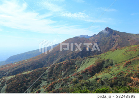 中大倉尾根から見る朝日岳　那須 58243898