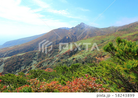 中大倉尾根から見る朝日岳　那須 58243899