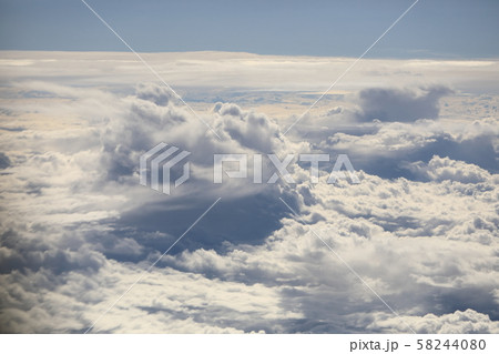 雲 雲 58244080