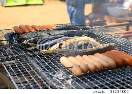 BBQ バーベキュー 炭火 BBQ バーベキュー 炭火 58254306