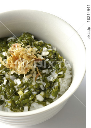 めかぶ丼 58254943