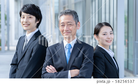 ビジネス グループ ビジネス グループ 58256537