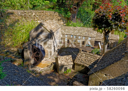 Famous Model Village in Bourton on the Water - UK Famous Model Village in Bourton on the Water - UK 58260098