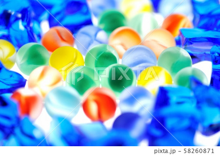 艶消しビー玉とロックキューブ 58260871