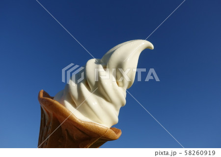 ソフトクリーム ソフトクリーム 58260919