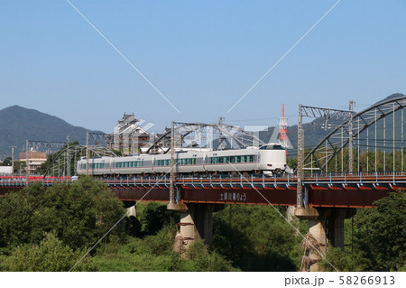 特急きのさき　福知山城バック 58266913