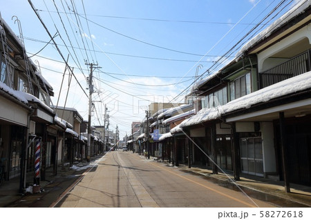 新潟 上越市高田 雁木のある風景 新潟 上越市高田 雁木のある風景 58272618